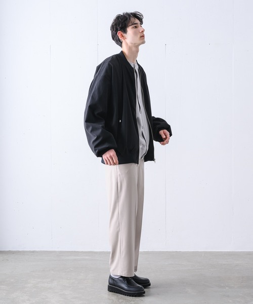 YUEATE（ユエイト）の「"belded wide slacks" ベルデッドワイドスラックス（スラックス・メンズ・グレイッシュベージュ/チャコールグレー・LARGE/MEDIUM）」の14枚目の写真