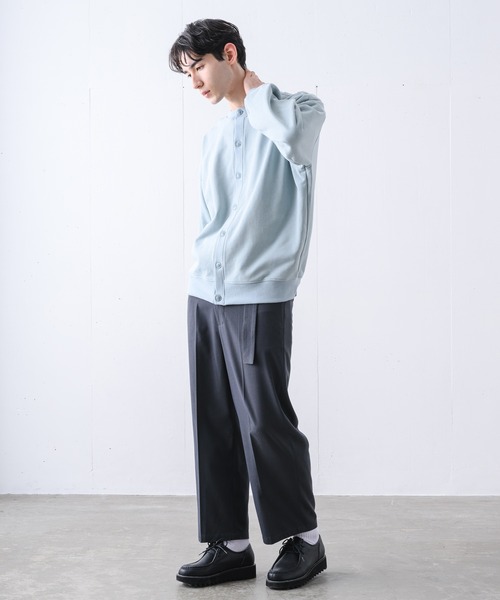 YUEATE（ユエイト）の「"belded wide slacks" ベルデッドワイドスラックス（スラックス・メンズ・グレイッシュベージュ/チャコールグレー・LARGE/MEDIUM）」の17枚目の写真