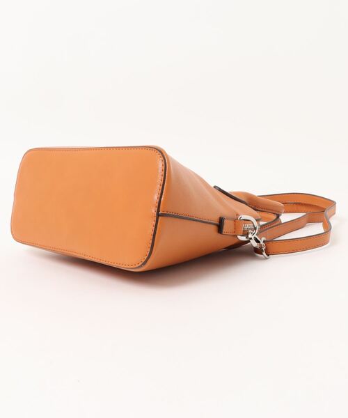 Lugnoncure（ルノンキュール）の「2WAYボストンバッグ（ボストンバッグ・レディース・オレンジ/ブラック/ベージュ・ﾌﾘ-）」の6枚目の写真