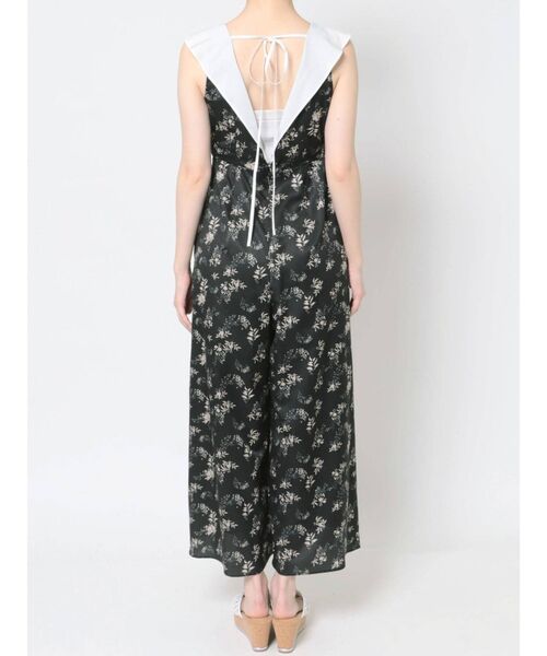 MERCURYDUO（マーキュリーデュオ）の「フラワーバックリボンロンパース（つなぎ/オールインワン・レディース・ブラック/ブルー・SMALL/MEDIUM）」の6枚目の写真