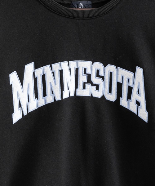 ビッグシルエット ミネソタ カレッジロゴ 刺繍裏起毛スウェット