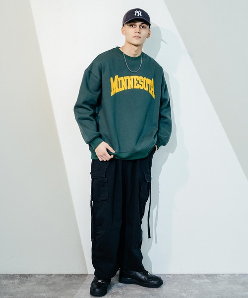 Ressaca(レサーカ)の「ビッグシルエット ミネソタ カレッジロゴ 刺繍裏起毛スウェットトレーナー(スウェット・メンズ・グレー/オートミール/グリーン/ブラック・M/L)」の14枚目の写真