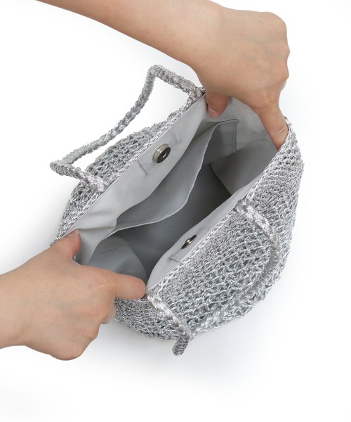 MIAN (ミアン)の「透かし編みフィルムトート(かごバッグ・レディース・ブラック/ブラウン/シルバー/グリーン・FREE)」の17枚目の写真