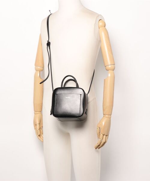 SLOBE IENA(スローブイエナ)の「【YAHKI /ヤーキ】スクエアショルダーバッグ◆(ショルダーバッグ・レディース・ホワイト/ブラック・FREE)」の13枚目の写真