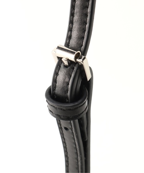 SLOBE IENA(スローブイエナ)の「【YAHKI /ヤーキ】スクエアショルダーバッグ◆(ショルダーバッグ・レディース・ホワイト/ブラック・FREE)」の7枚目の写真