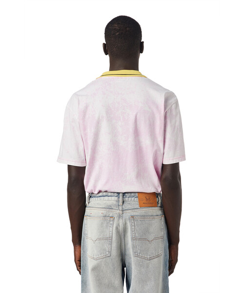 DIESEL（ディーゼル）の「メンズ Tシャツ タイダイ（Tシャツ/カットソー・メンズ・ピンク/グリーン・XX-LARGE/X-SMALL/XXX-LARGE/LARGE/X-LARGE/MEDIUM/SMALL）」の16枚目の写真