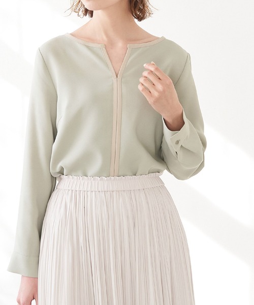 ROPE' PICNIC（ロペピクニック）の「【WEB限定】新色追加/配色パイピングブラウス（シャツ/ブラウス・レディース・ホワイト/ネイビー/オフホワイト/ベージュ系その他/ライトグリーン/サックスブルー・40/38）」の5枚目の写真