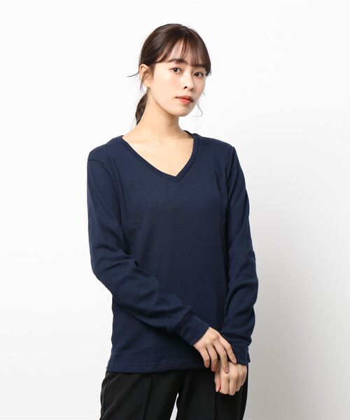 B.I.D.(ビーアイディー)の「《Bd》Vネックワッフルカットソー 半袖(Tシャツ/カットソー・レディース・ホワイト/ブラック/ベージュ/ネイビー/グレー/カーキ/ライトピンク・LARGE/X-LARGE/MEDIUM)」の13枚目の写真