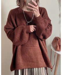 オーバーサイズサイドスリットセーター