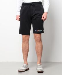 動きやすいショートパンツ　セットアップ