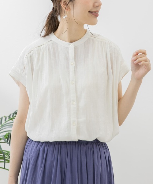 URBAN RESEARCH Sonny Label（アーバンリサーチサニーレーベル）の「楊柳ギャザーフレンチブラウス（シャツ/ブラウス・レディース・オフホワイト/ライトグレー/グリーン/ブラック・FREE）」の2枚目の写真