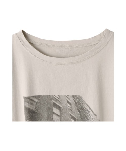 STYLE DELI（スタイルデリ）の「【Made in JAPAN】フォトプリントTシャツ（Tシャツ/カットソー・レディース・アイボリー/グレイッシュベージュ・FREE）」の14枚目の写真