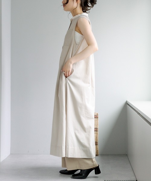 PUAL CE CIN（ピュアルセシン）の「クレリック ノースリーブワンピース（ワンピース・レディース・ベージュ/スミクロ/ブルー系/イエロー系・FREE）」の13枚目の写真