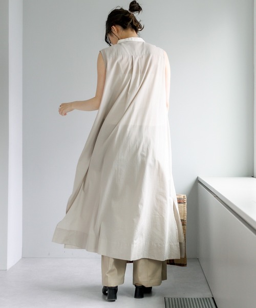 PUAL CE CIN（ピュアルセシン）の「クレリック ノースリーブワンピース（ワンピース・レディース・ベージュ/スミクロ/ブルー系/イエロー系・FREE）」の11枚目の写真