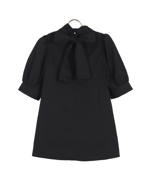 KOBE LETTUCE（コウベレタス）の「選べる２タイプ　ハイネックブラウス（シャツ/ブラウス・レディース・オフホワイト/ピンク系その他2/ピンク系その他/グリーン系/サックスブルー系/サックスブルー系1/ミント/ホワイト系/ブラック系/ブラック・FREE）」の4枚目の写真