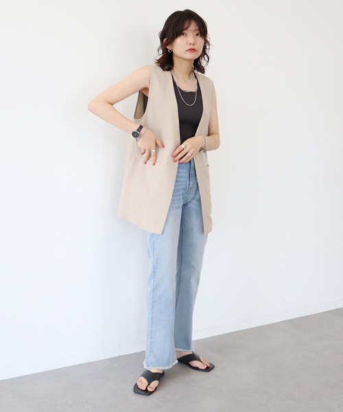 earth music&ecology（アースミュージックアンドエコロジー）の「フリンジデニムフレアパンツ（デニムパンツ・レディース・サックスブルー・S/M/L）」の3枚目の写真