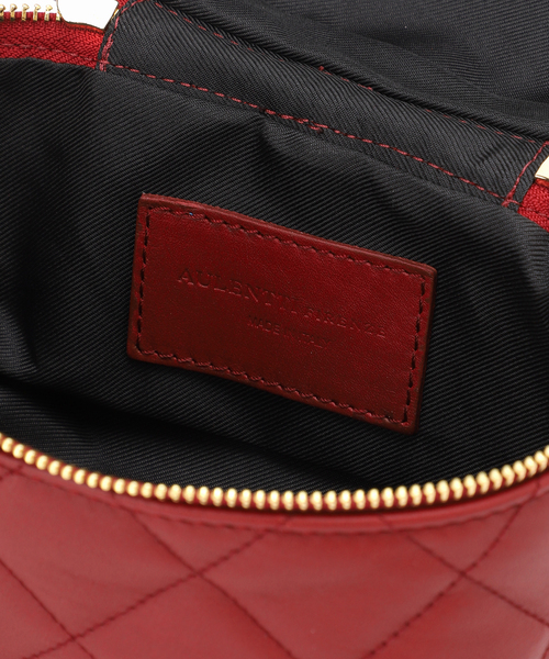 IENA（イエナ）の「【AULENTTI/オウレンティ】VANITY CHAIN BAG（ショルダーバッグ・レディース・ブラック/ベージュ/レッド・FREE）」の20枚目の写真