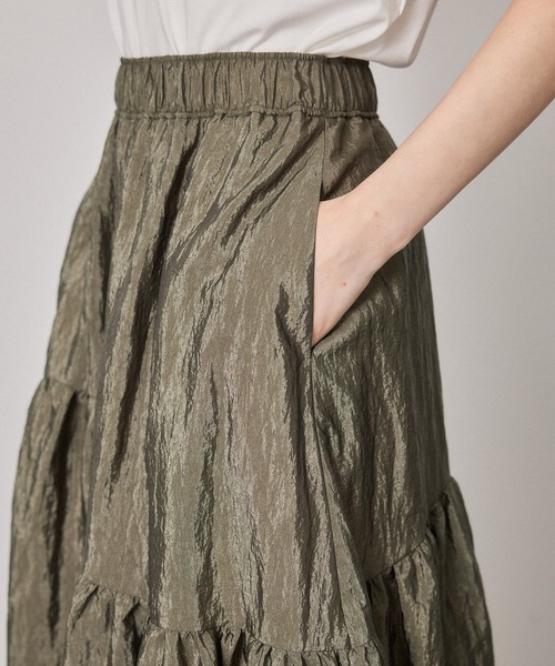 PUBLIC TOKYO（パブリックトウキョウ）の「ナイロンウェーブラインフレアスカート/ウォッシャブル（スカート・レディース・ブラック/カーキ・FREE）」の3枚目の写真