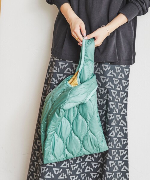coen(コーエン)の「キルトマルシェバッグ(WEB限定カラー)(トートバッグ・レディース・ブラック/オフホワイト/ライトピンク/ケリー・FREE)」の1枚目の写真