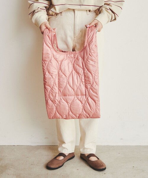 coen(コーエン)の「キルトマルシェバッグ(WEB限定カラー)(トートバッグ・レディース・ブラック/オフホワイト/ライトピンク/ケリー・FREE)」の18枚目の写真