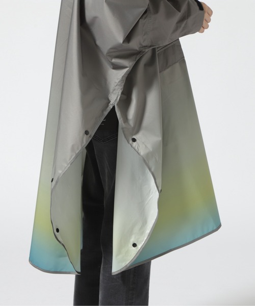 B'2nd（ビーセカンド）の「KiU/キウ/NEW STANDARD RAIN PONCHO