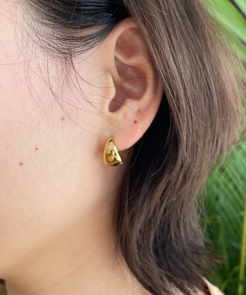 LOWRYS FARM(ローリーズファーム)の「ステンレス*フープピアス 167354(ピアス(両耳用)・レディース・シルバー/ゴールド/ゴールド系その他/シルバー系その他/ゴールド系その他2/ゴールド系その他3/ライトグレー・FREE)」の7枚目の写真