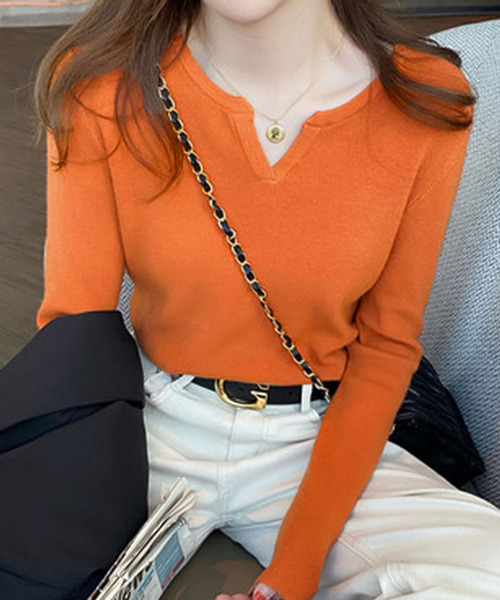 Girly Doll（ガーリードール）の「キーネックプルオーバー（ニット/セーター・レディース・ホワイト/ブラック/ベージュ/ピンク/オレンジ/ブルー/アイボリー/ライトグレー/ピンクベージュ/パープル/ブラウン/キャメル/グリーン・FREE）」の13枚目の写真