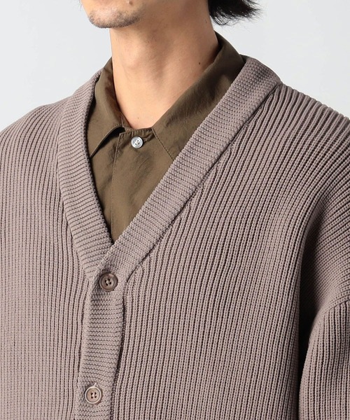 Grand PARK（グランドパーク）の「テクスチャードヤーン片畦カーディガン（カーディガン/ボレロ・メンズ・ベージュ/ブラウン/ライトグレー/ダークグリーン・MEDIUM/LARGE）」の8枚目の写真