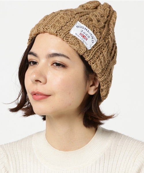 HIGHLAND 2000（ハイランドトゥーサウザンド）の「【HIGHLAND 2000/ハイランド2000】ボブキャップ　ケーブル編み　ニット帽　100％ウール（ニットキャップ/ビーニー・レディース・ホワイト/ブラック/ダークグリーン/ベージュ/ネイビー/ブラウン/インディゴブルー/ダークグレー/ブラック×ホワイト/ブルー系その他/ライトブラック/ライトベージュ・FREE）」の7枚目の写真