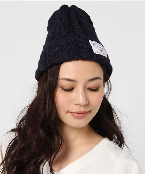 HIGHLAND 2000（ハイランドトゥーサウザンド）の「【HIGHLAND 2000/ハイランド2000】ボブキャップ　ケーブル編み　ニット帽　100％ウール（ニットキャップ/ビーニー・レディース・ホワイト/ブラック/ダークグリーン/ベージュ/ネイビー/ブラウン/インディゴブルー/ダークグレー/ブラック×ホワイト/ブルー系その他/ライトブラック/ライトベージュ・FREE）」の10枚目の写真