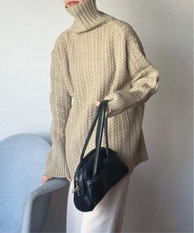 バックオープンタートルネックニット
