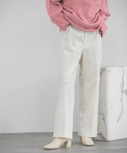 JEANASIS（ジーナシス）の「コーデュロイストレートパンツ（その他パンツ・レディース・ピンク/ブラック/ホワイト・FREE）」の2枚目の写真