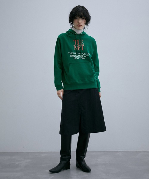 ADAM ET ROPE'（アダムエロペ）の「THE MET x ADAM LOGO SWEAT（パーカー・レディース・グリーン/ブラック/グレー・FREE）」の19枚目の写真