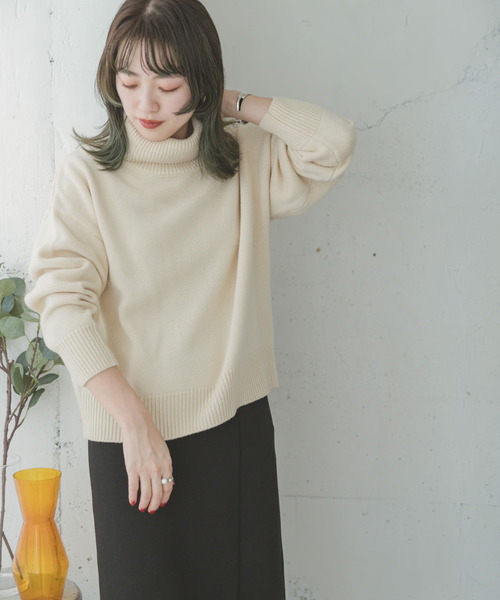 ITEMS URBANRESEARCH(アイテムズ アーバンリサーチ)の「タートルネックニットプルオーバー(ニット/セーター・レディース・オレンジ/オフホワイト/ネイビー・FREE)」の20枚目の写真