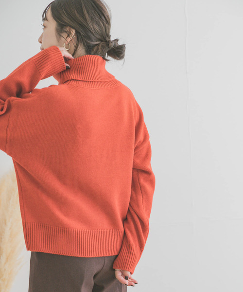 ITEMS URBANRESEARCH(アイテムズ アーバンリサーチ)の「タートルネックニットプルオーバー(ニット/セーター・レディース・オレンジ/オフホワイト/ネイビー・FREE)」の14枚目の写真