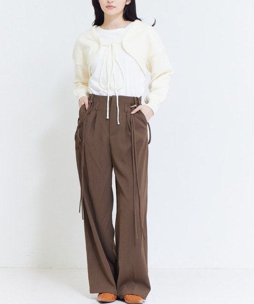 solleim（ソルレム）の「フロントリボンショートボレロカーディガン（カーディガン/ボレロ・レディース・ブラック/アイボリー・M）」の6枚目の写真