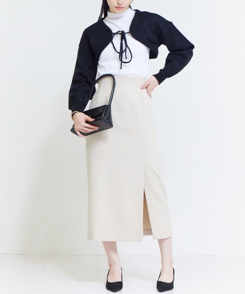 solleim（ソルレム）の「フロントリボンショートボレロカーディガン（カーディガン/ボレロ・レディース・ブラック/アイボリー・M）」の8枚目の写真