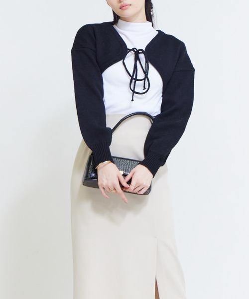 solleim（ソルレム）の「フロントリボンショートボレロカーディガン（カーディガン/ボレロ・レディース・ブラック/アイボリー・M）」の11枚目の写真