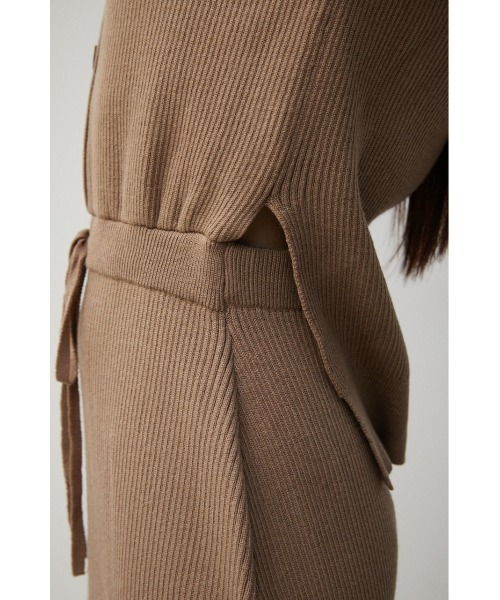 AZUL by moussy（アズールバイマウジー）の「FRONT BUTTON BLOUSING RIB OP/フロントボタンブラウジングリブワンピース（ワンピース・レディース・ダークベージュ/ブラック/カーキ/ボルドー・SMALL/MEDIUM）」の22枚目の写真