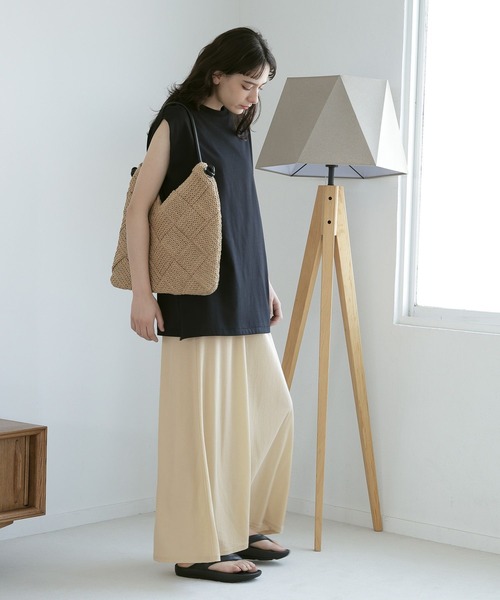 LAKOLE（ラコレ）の「トライアングルペーパートートバッグ / 180308（トートバッグ・レディース・オフホワイト/ブラック/ナチュラル・FREE）」の4枚目の写真