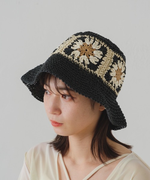 Kastane（カスタネ）の「ペーパーフラワーHAT（ハット・レディース・ブラック/アイボリー・FREE）」の4枚目の写真