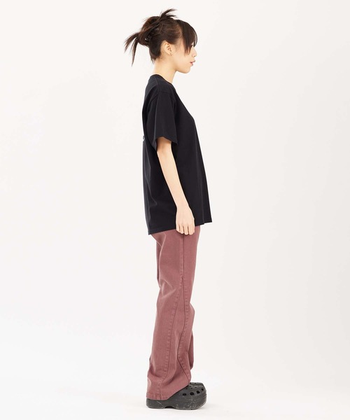 X-girl（エックスガール）の「HORIZON MILLS LOGO S/S TEE（Tシャツ/カットソー・レディース・ブラック/ホワイト/オレンジ・S/M/L/XL）」の20枚目の写真