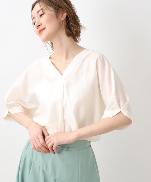 grove(グローブ)の「◆大人の余裕!ナチュラルキレイブラウス♪(シャツ/ブラウス・レディース・オフホワイト/ブラック/ワインレッド・03/02/01/05/04)」の9枚目の写真