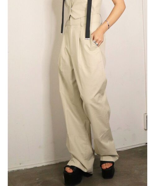 EMODA（エモダ）の「ハイウエストルーズパンツ（その他パンツ・レディース・ブラック/グリーン/アイボリー・SMALL/MEDIUM）」の7枚目の写真