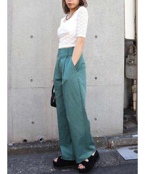 EMODA（エモダ）の「ハイウエストルーズパンツ（その他パンツ・レディース・ブラック/グリーン/アイボリー・SMALL/MEDIUM）」の14枚目の写真