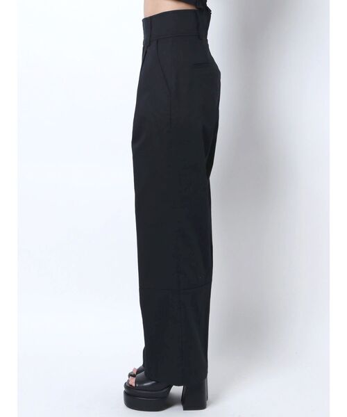 EMODA（エモダ）の「ハイウエストルーズパンツ（その他パンツ・レディース・ブラック/グリーン/アイボリー・SMALL/MEDIUM）」の16枚目の写真