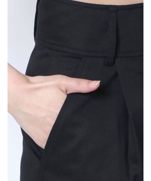 EMODA（エモダ）の「ハイウエストルーズパンツ（その他パンツ・レディース・ブラック/グリーン/アイボリー・SMALL/MEDIUM）」の20枚目の写真