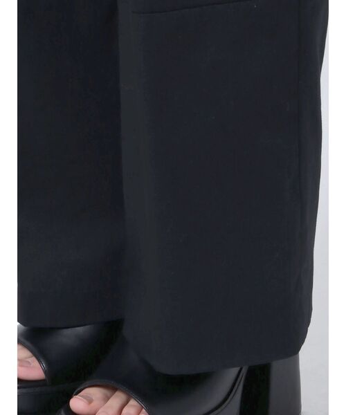 EMODA（エモダ）の「ハイウエストルーズパンツ（その他パンツ・レディース・ブラック/グリーン/アイボリー・SMALL/MEDIUM）」の21枚目の写真