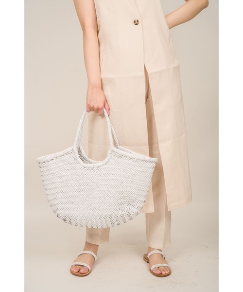 FABIO RUSCONI（ファビオルスコーニ）の「【FABIO RUSCONI/ファビオルスコーニ】パール ストラップ フラットミュールサンダル（サンダル・レディース・ホワイト/ブラック/ブラウン・36/37/38）」の6枚目の写真