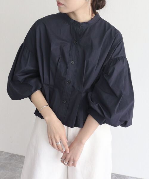 fredy emue（フレディエミュ）の「【fredy emue/フレディエミュ】クロプトバンドカラーシャツブルゾン（シャツ/ブラウス・レディース・オフホワイト/ネイビー/カーキ・38）」の18枚目の写真